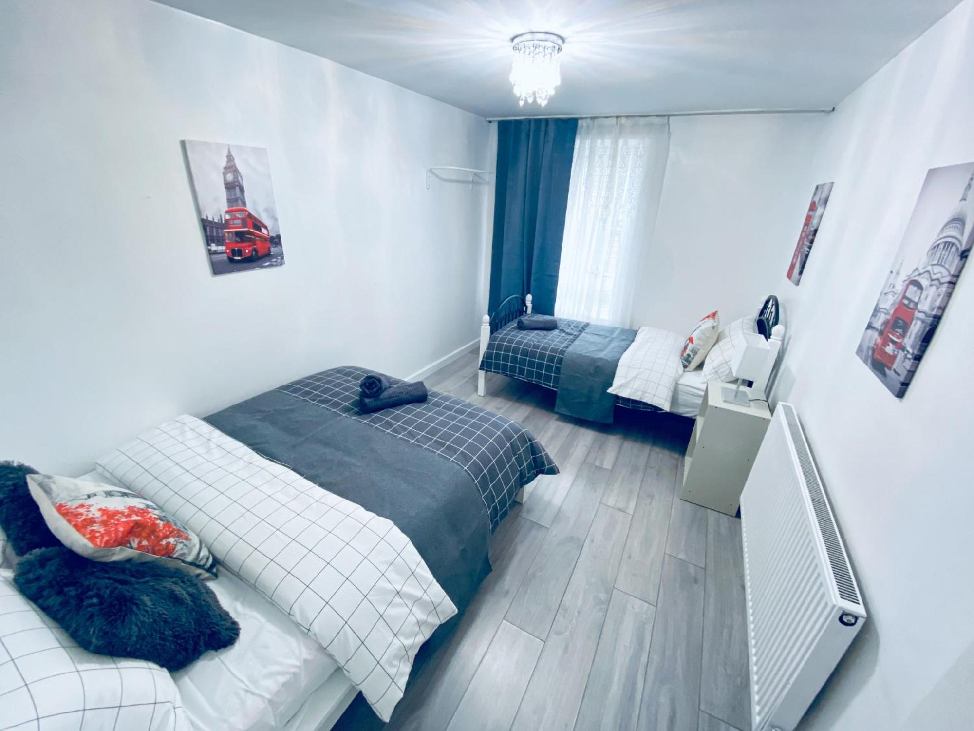 2 Bedroom Flat, Dalston Junction, Londra Dış mekan fotoğraf